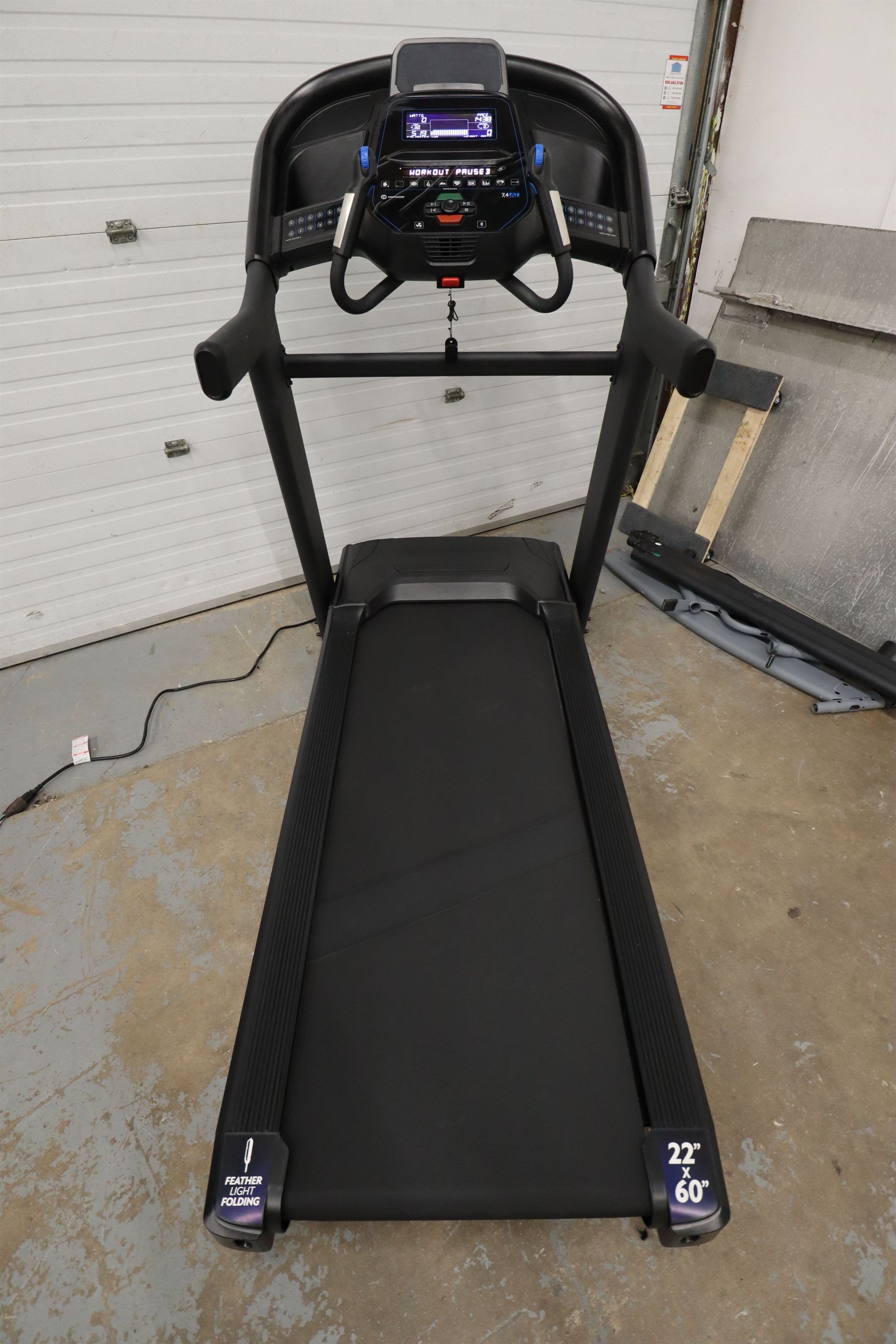 Used Horizon Fitness 7.4AT TM499G Folding Treadmill