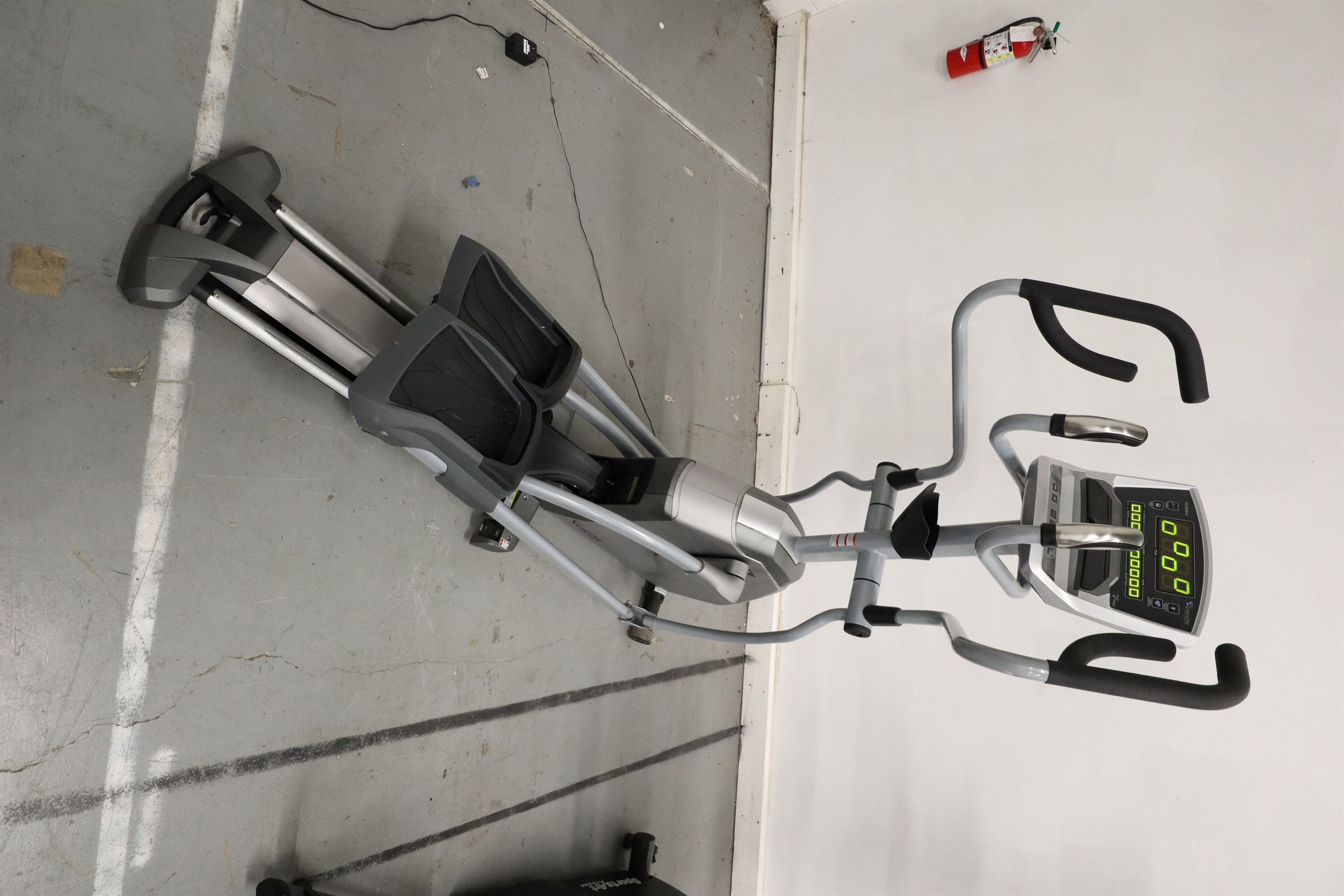 Used Vision Fitness XF40 W Classic Console EP25712 Folding Elliptical