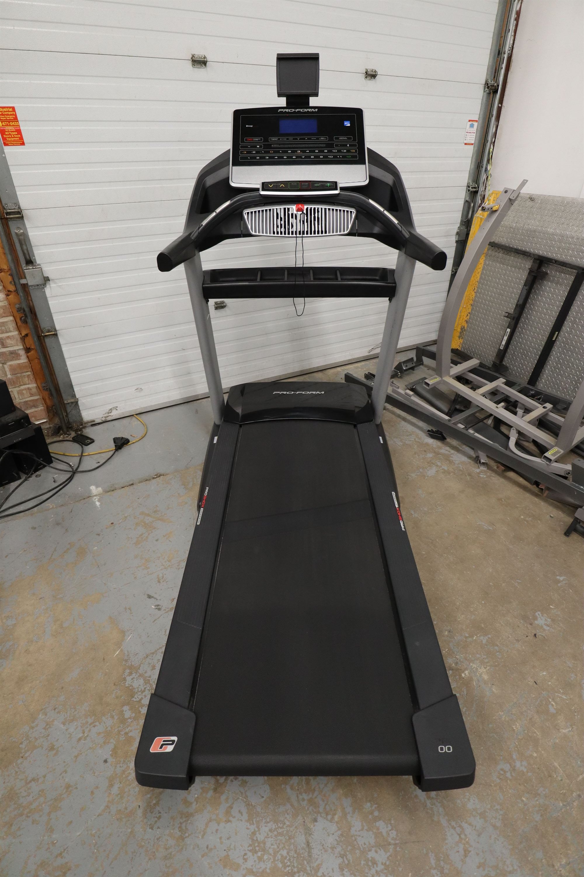 Used ProForm Pro 2000 PFTL131161 Folding Treadmill