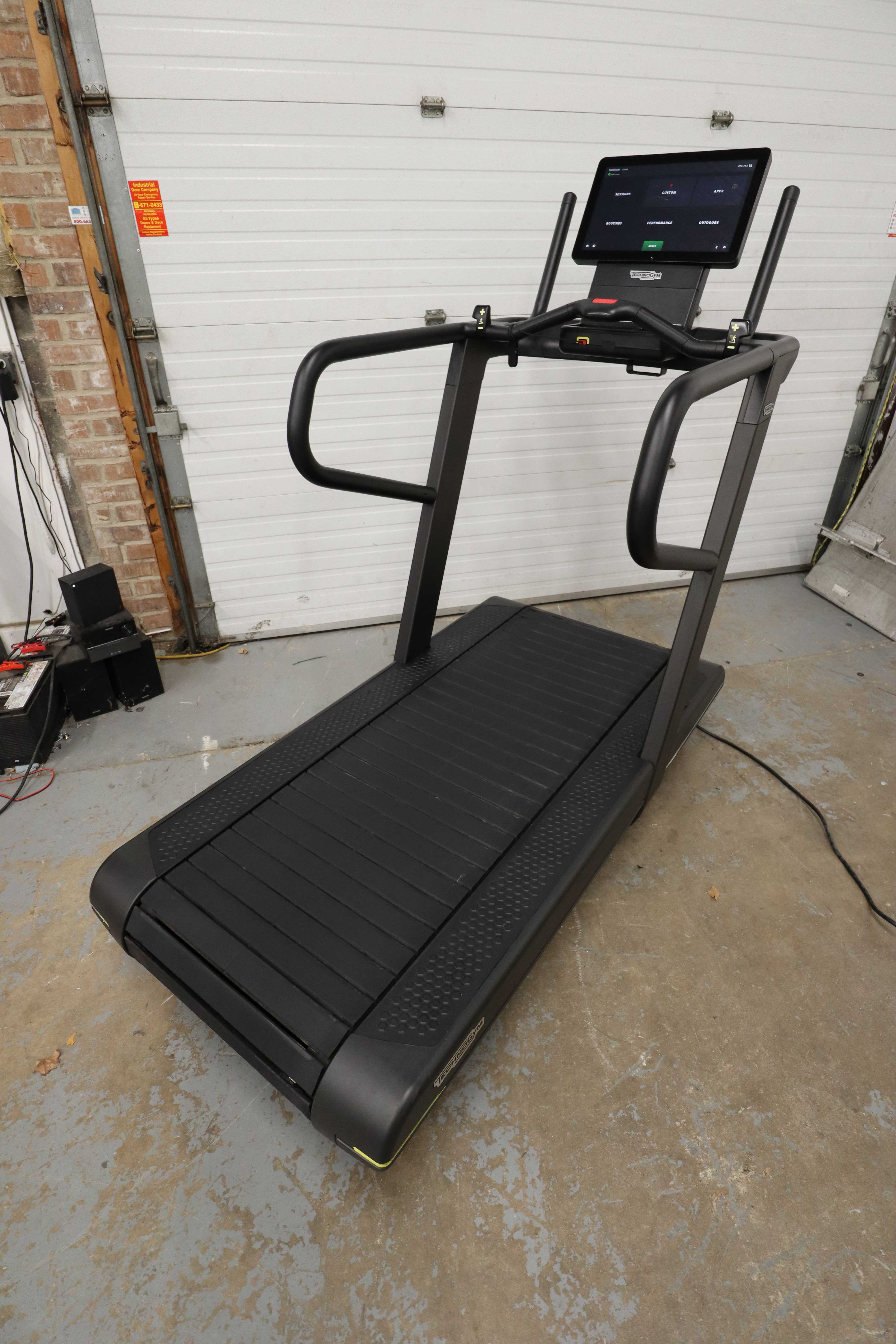 Used Technogym Skillrun Live 5000 Non Folding Treadmill