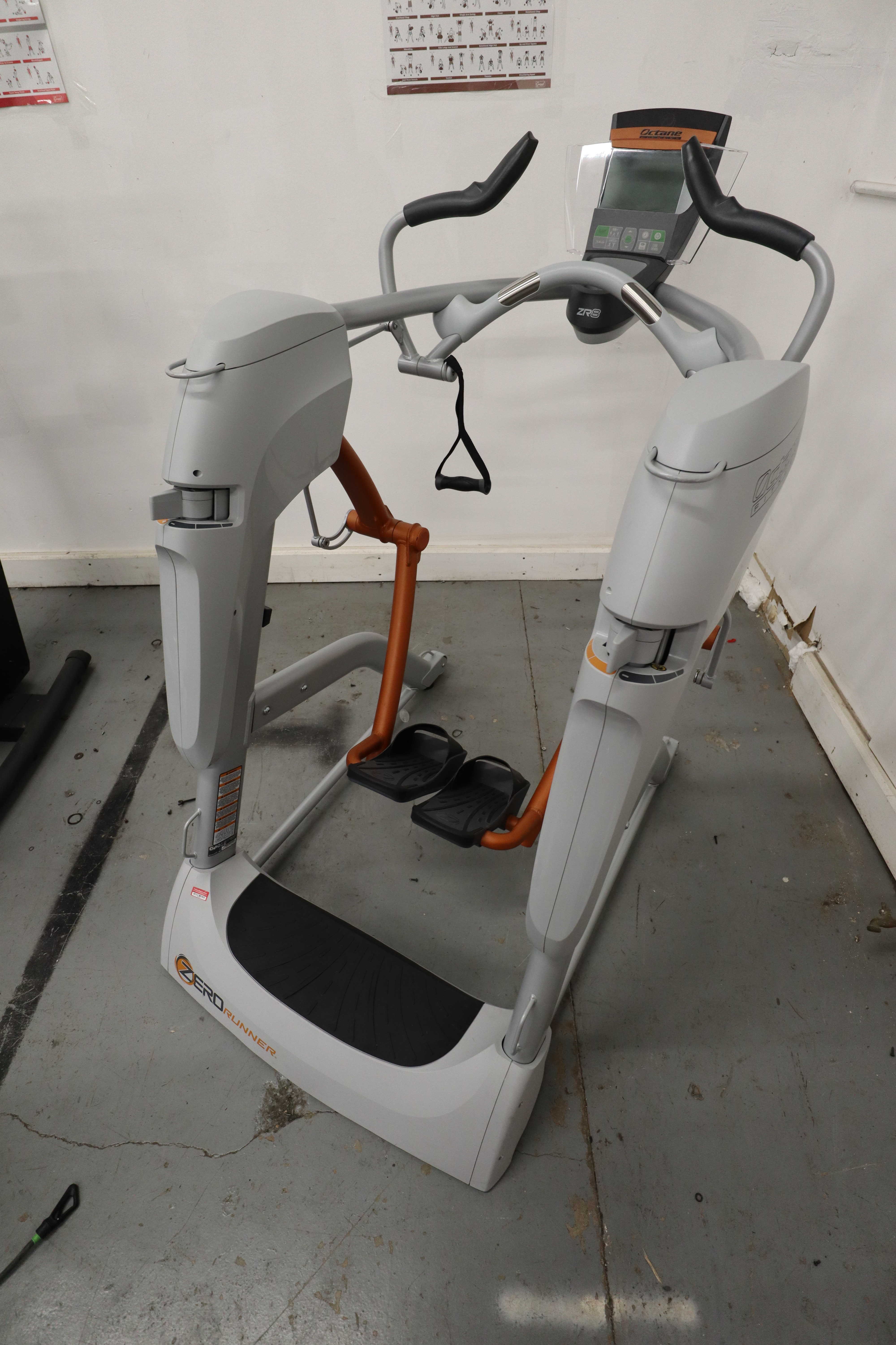 Used Octane Fitness ZR8 Zero Runner F1706M Adjustable Stride Elliptical