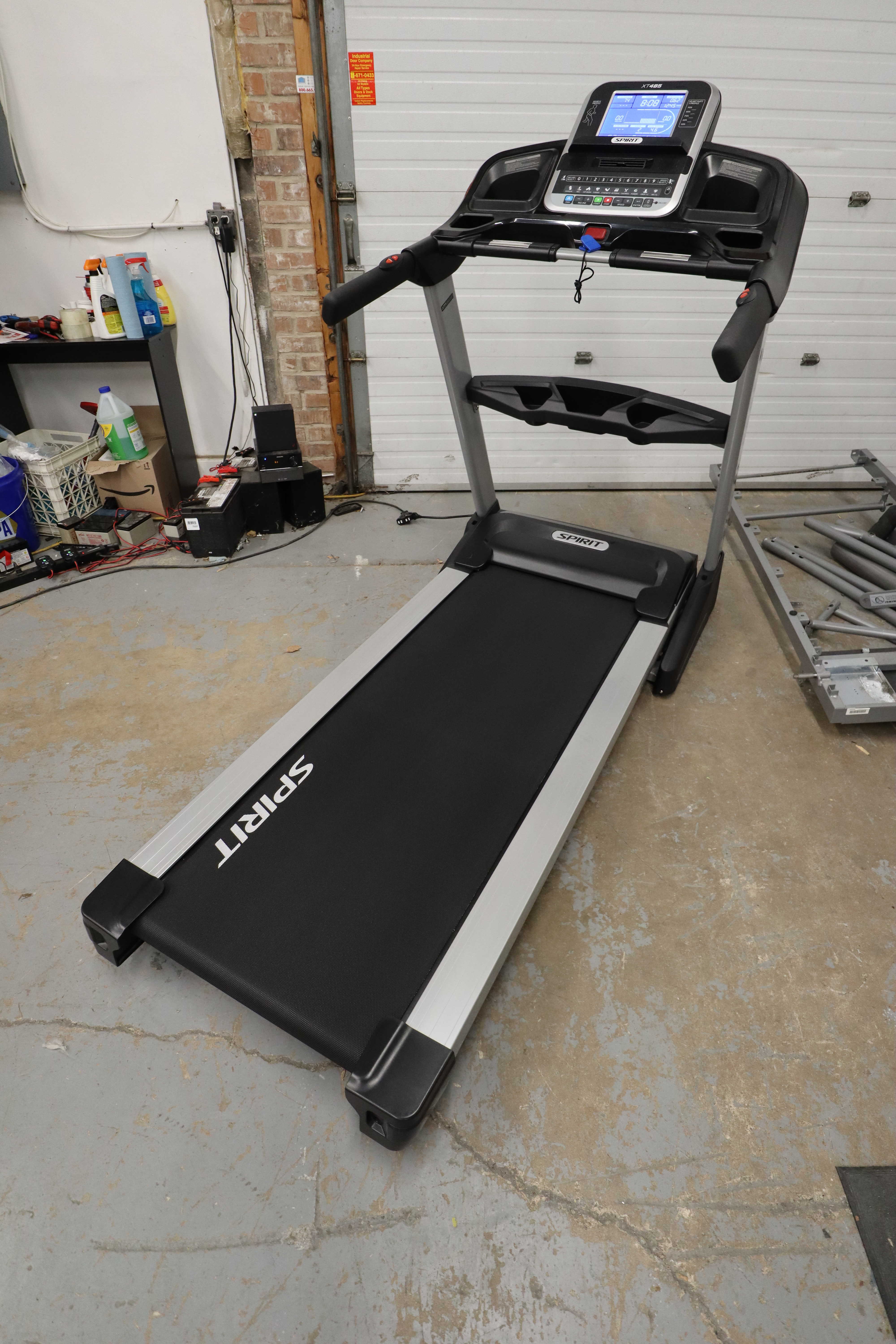 Used Spirit Fitness XT485 485815 Folding Treadmill