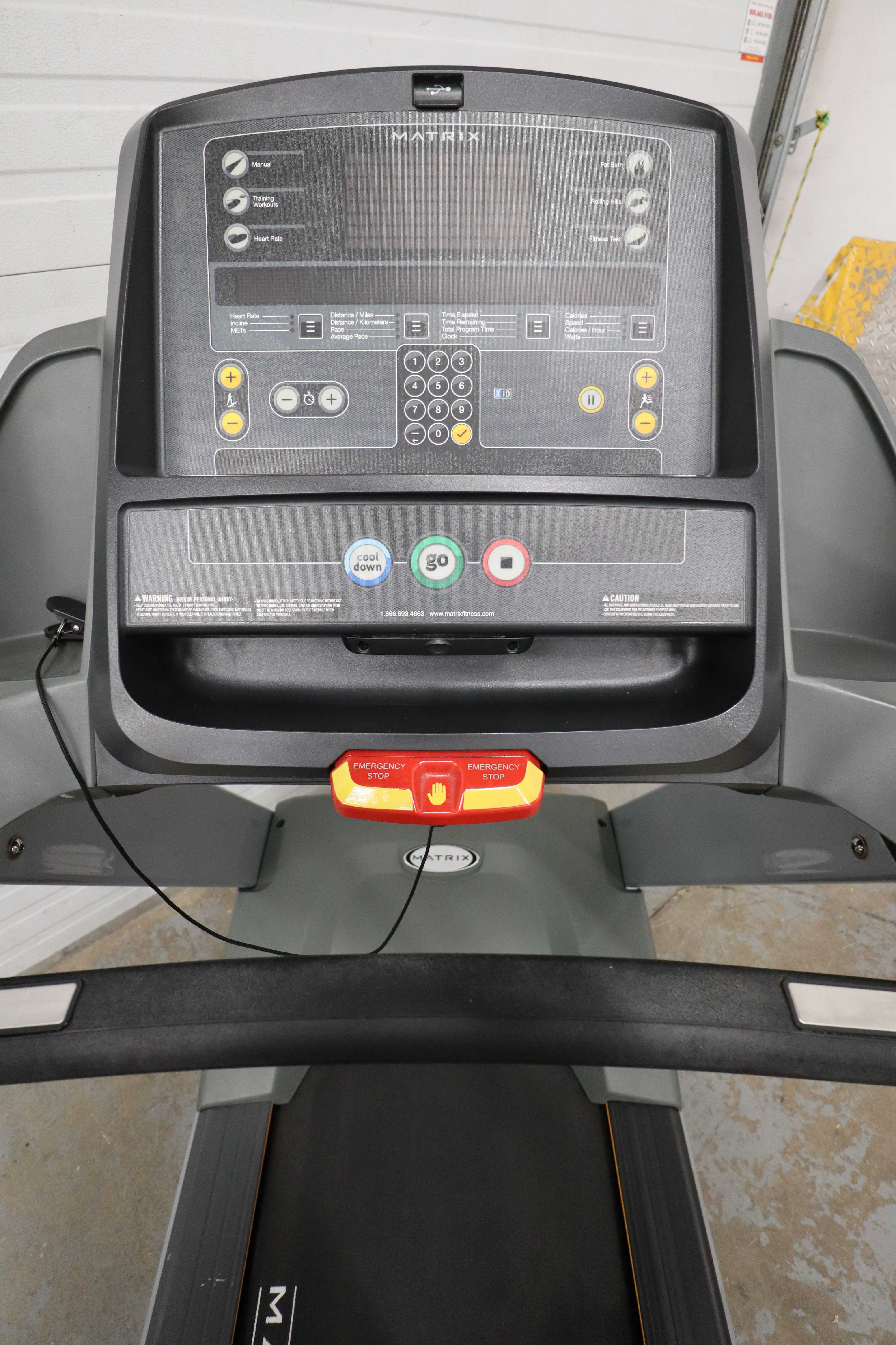 Used Matrix Commercial T3X T-3X-05-C Non Folding Treadmill