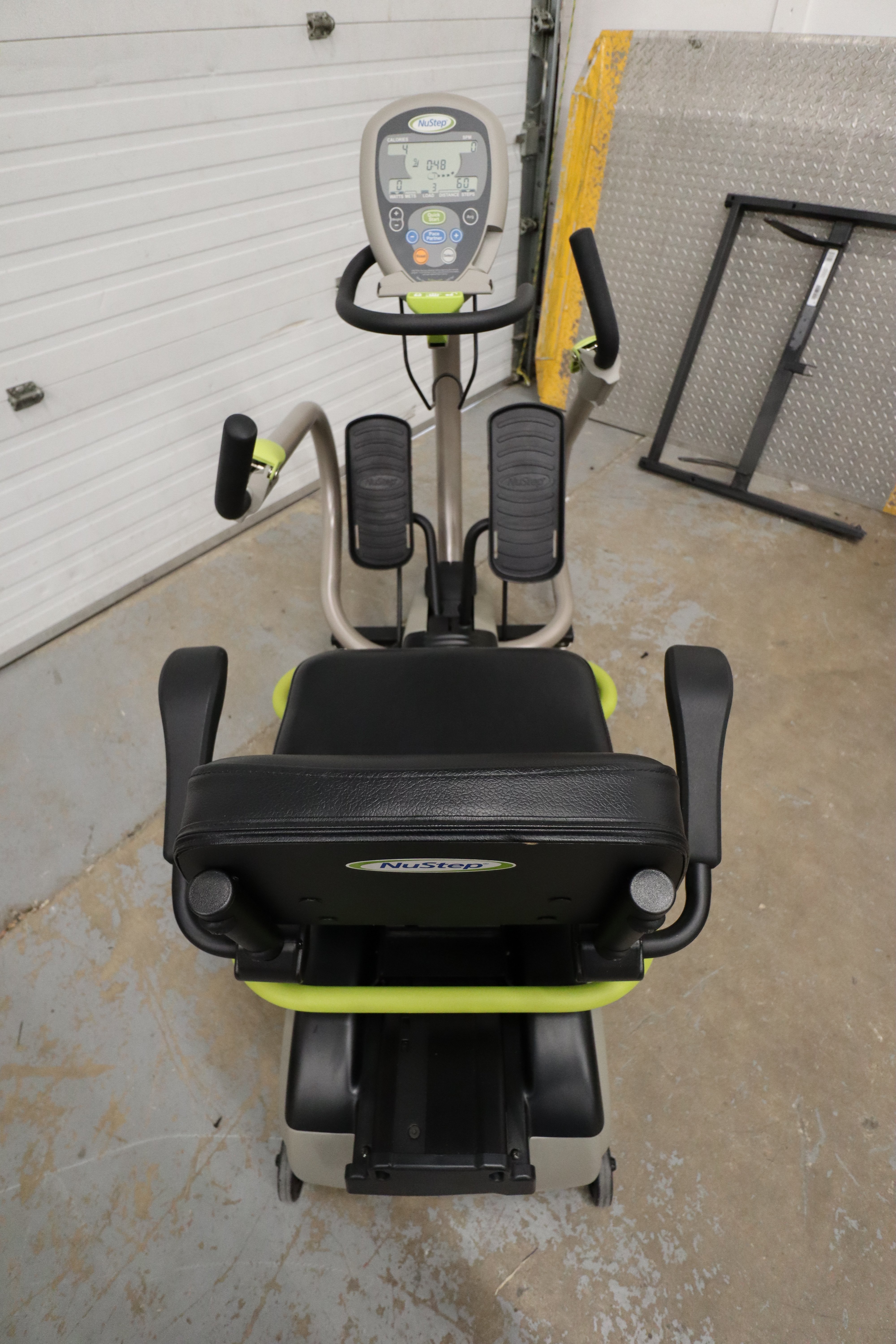 Used Nu-Step T4R Recumbent Stepper