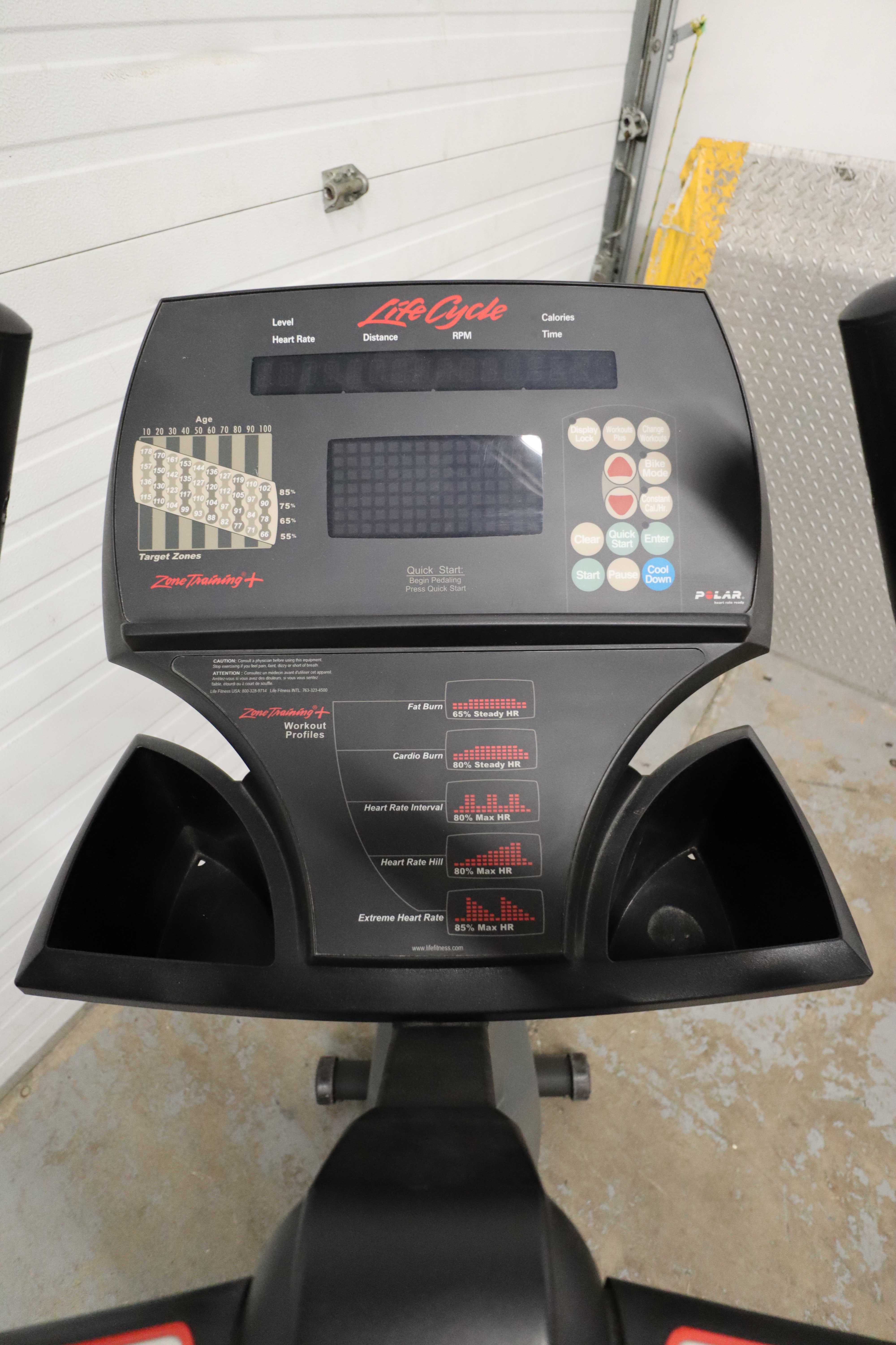 Used Life Fitness C9i Upright Stationary Bike